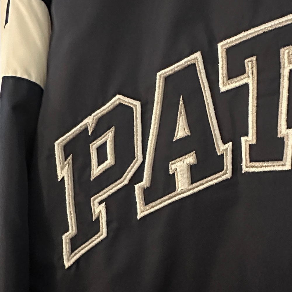 NFL New England Patriots Embroidered 3/4 Zip Windbreaker - Picture 4 of 4